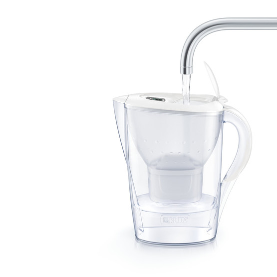 Brita Marella 2,4 L Maxtra Pro (fehér) vízszűrő kancsó induló csomag, 3 db szűrőbetéttel